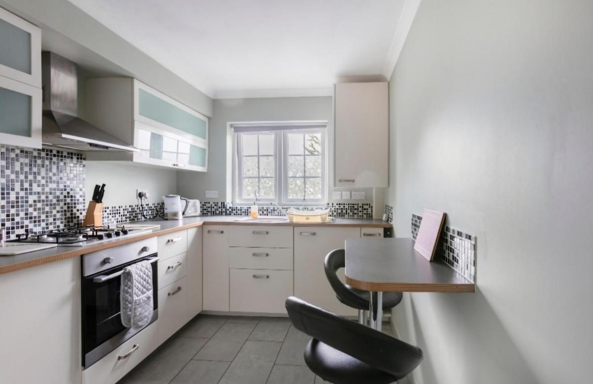 The Green Views Apartment Families, Tourists, Professionals Maidenhead Exterior foto